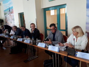 Projekta partneri tiekas izaugsmes vadības seminārā Krakovā